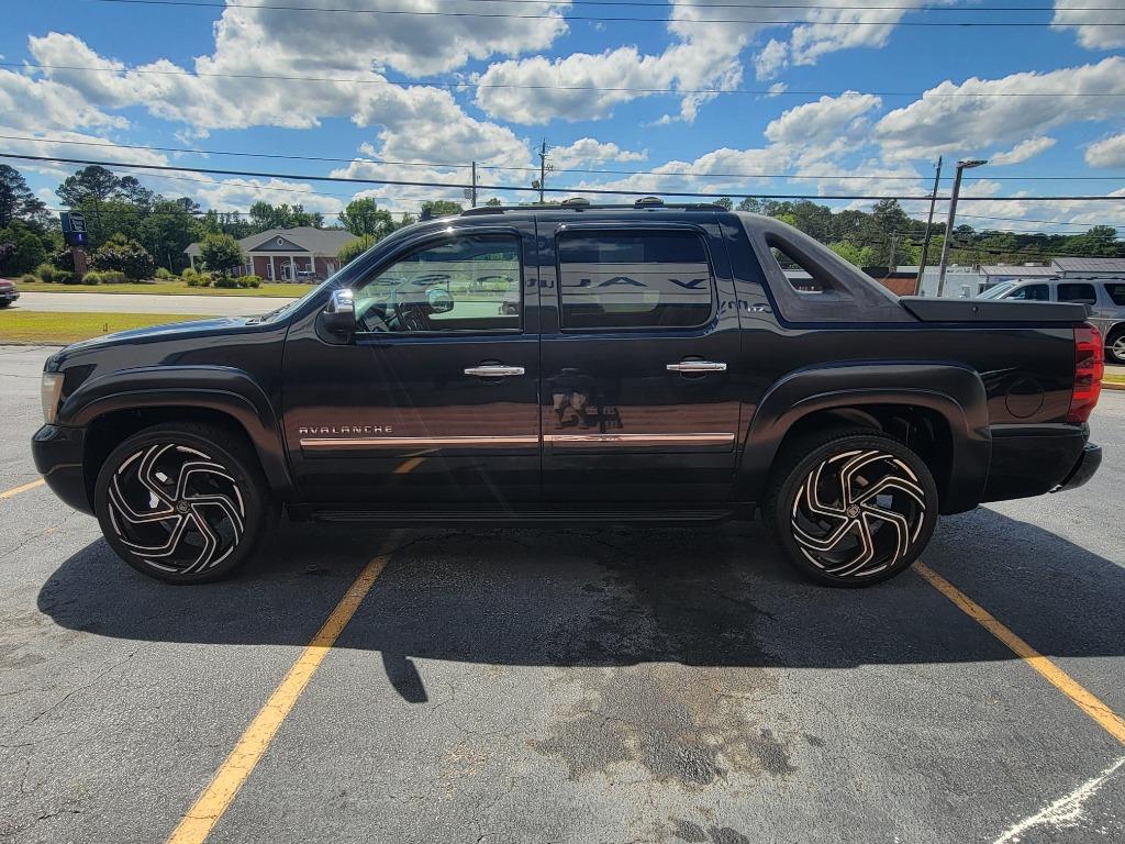2010 Chevrolet Avalanche LTZ
