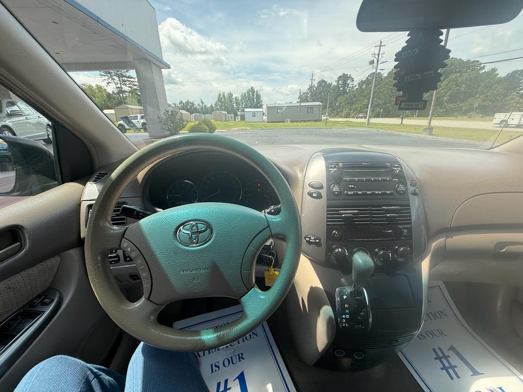 2008 Toyota Sienna CE
