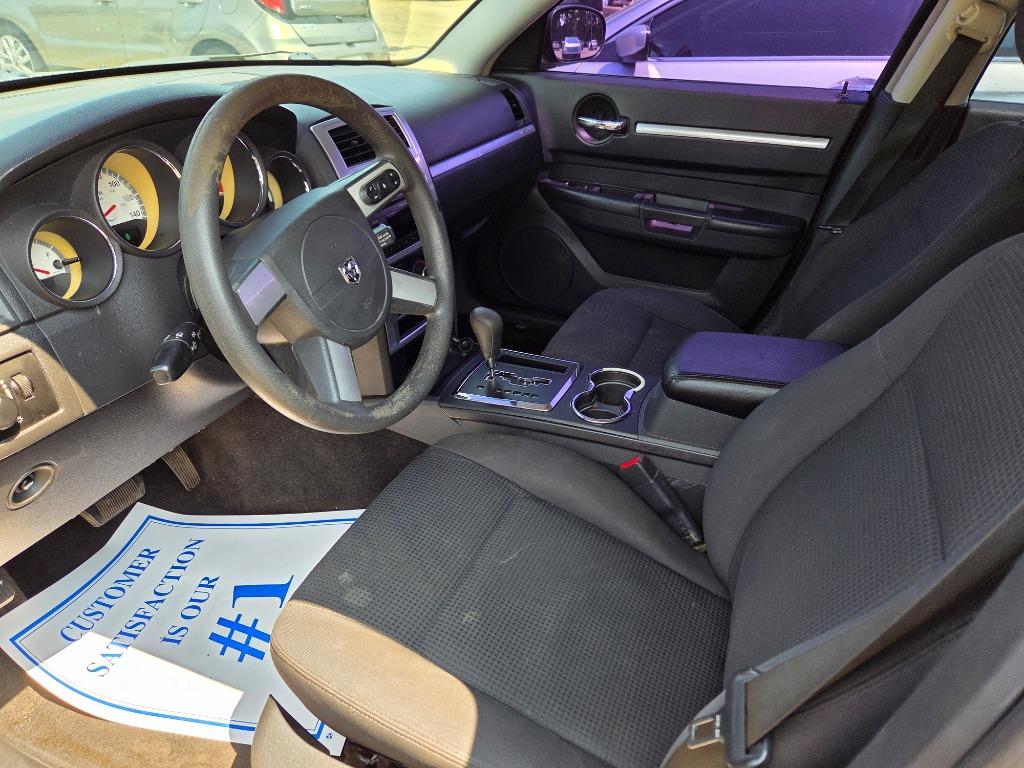 2010 Dodge Charger Base