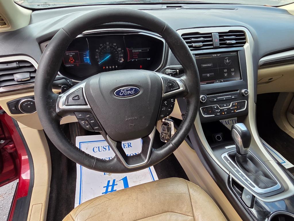 2016 Ford Fusion SE