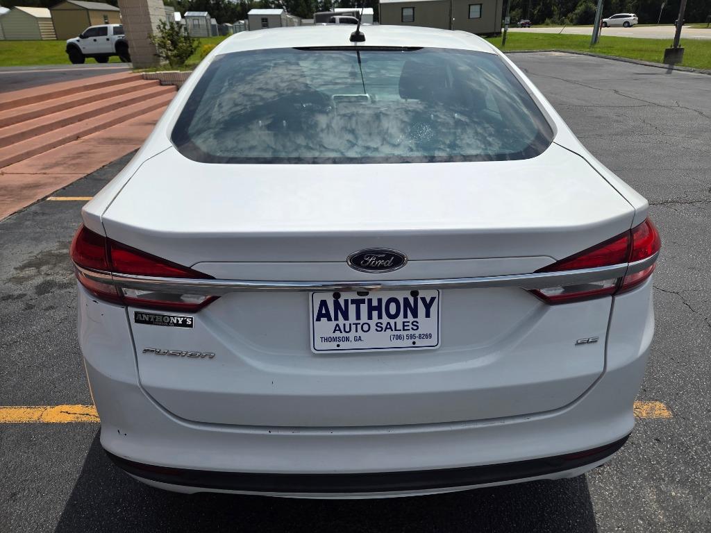 2017 Ford Fusion SE