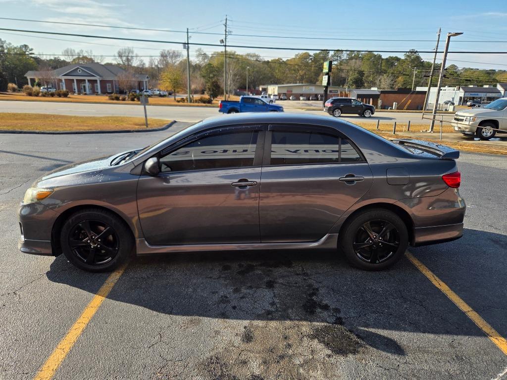 2013 Toyota Corolla LE