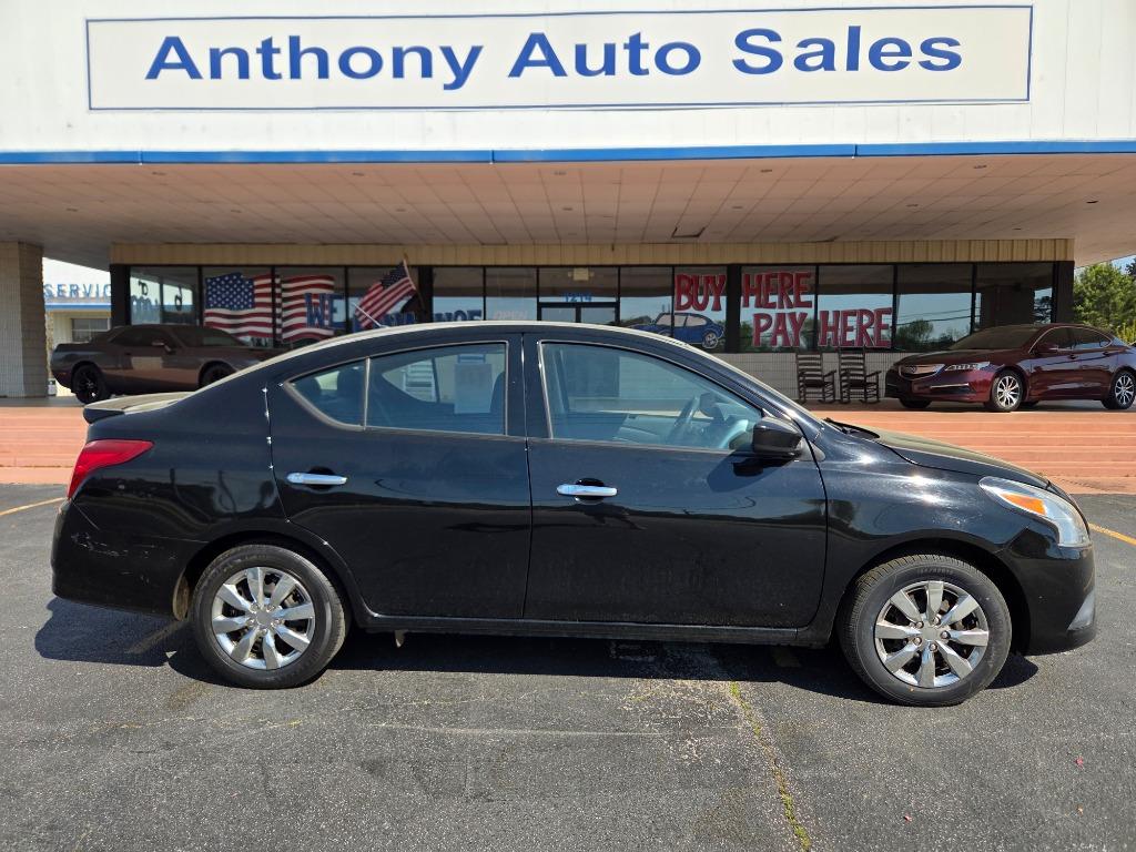2019 Nissan Versa Sedan SV
