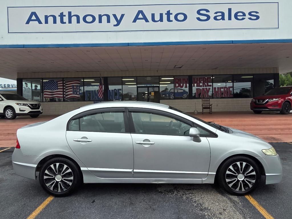 2009 Honda Civic LX 5AT's photo
