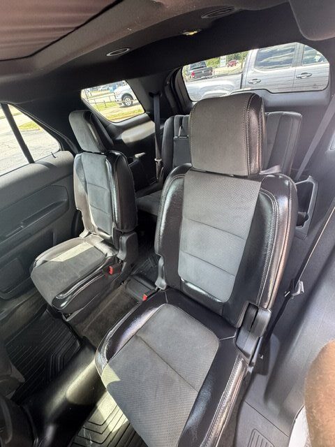 2015 Ford Explorer XLT - Photo 6